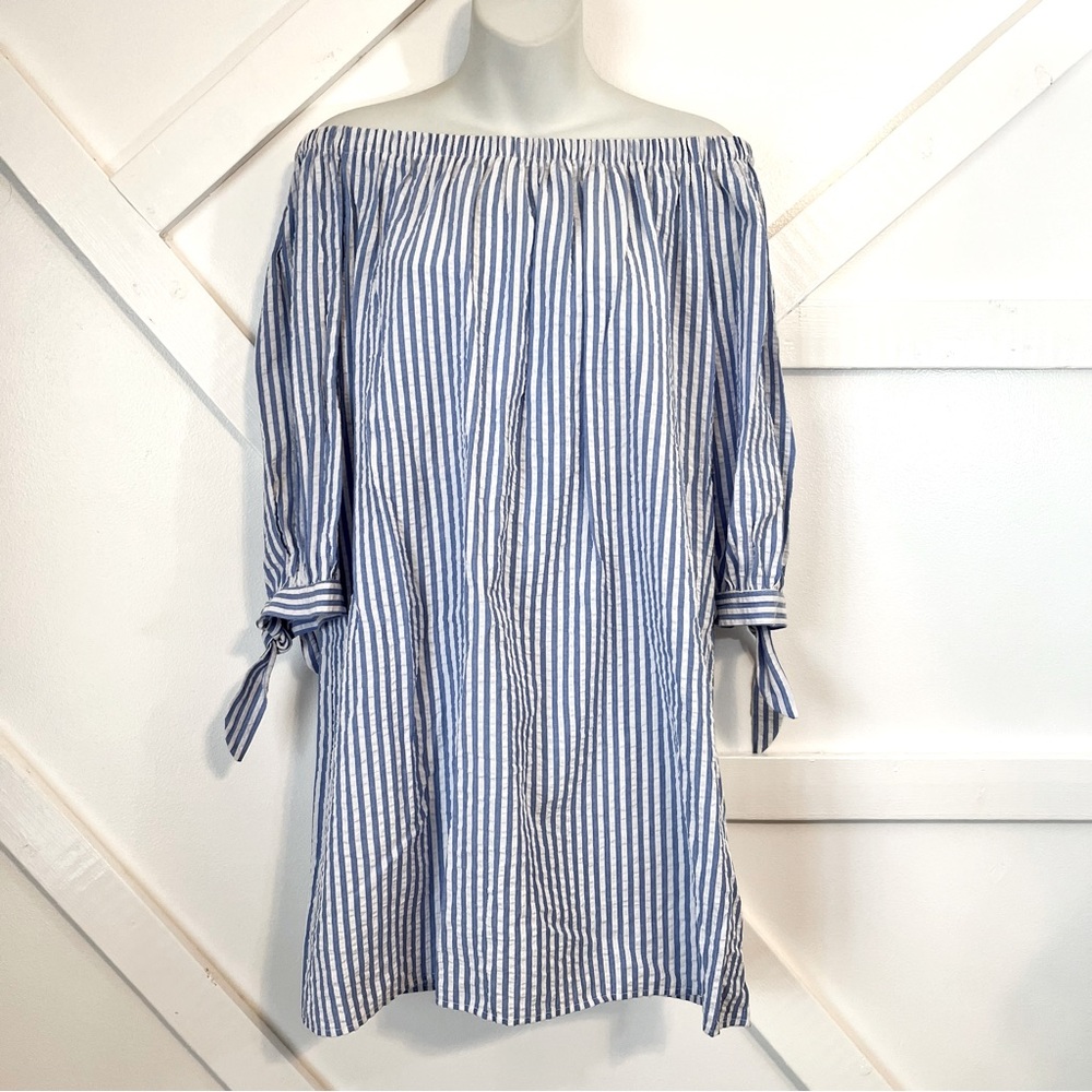 Le Lis Blue and White Striped Seersucker Off the Shoulder Mini Dress, Small